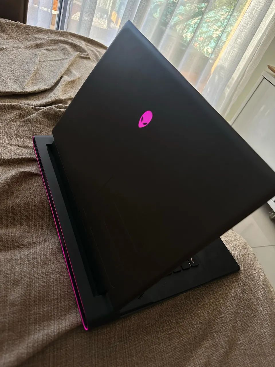 Alienware m16 - Foto 5