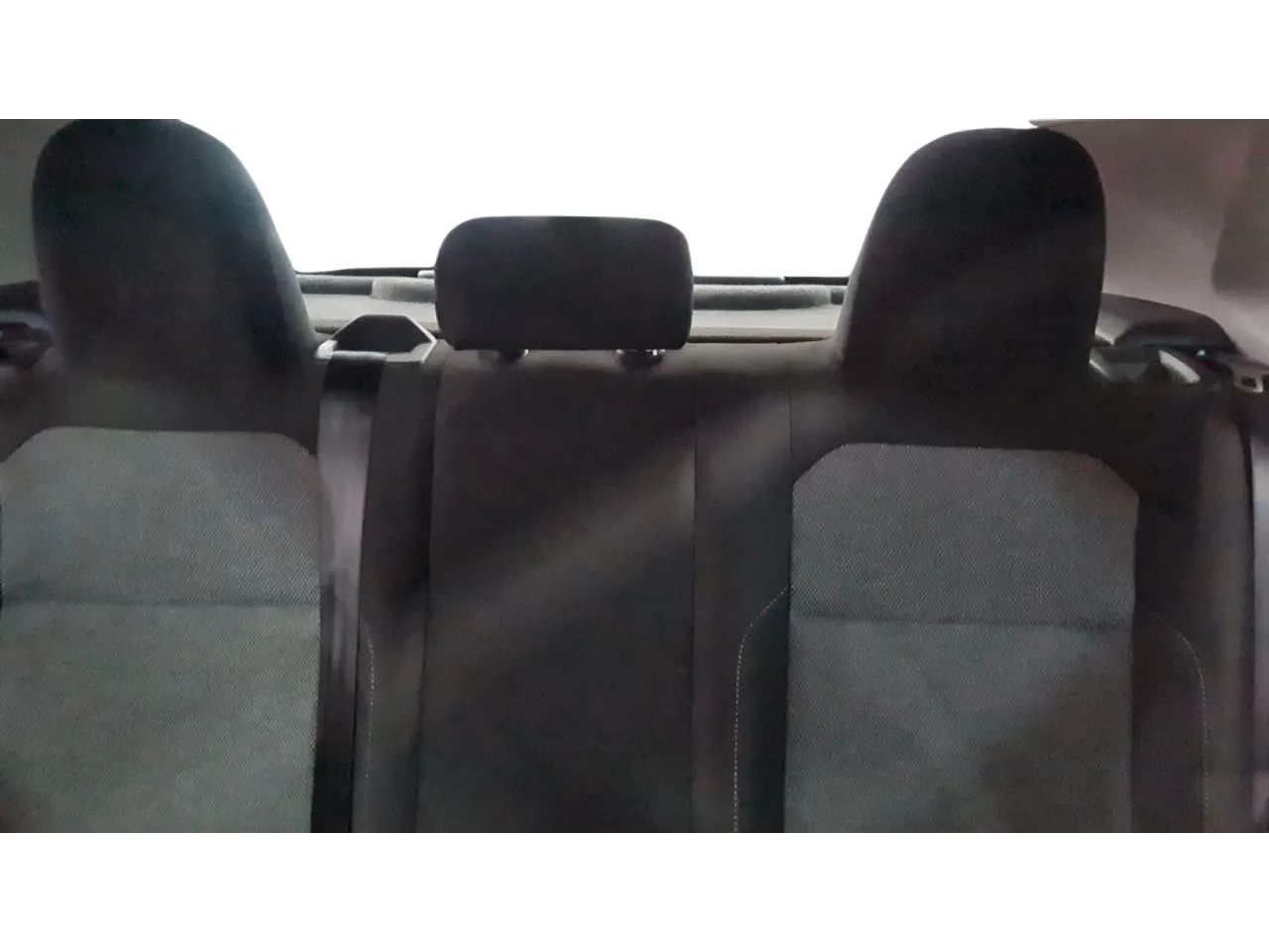 Volkswagen Polo Sense 1.0 170 TSI, foto 12 de 17