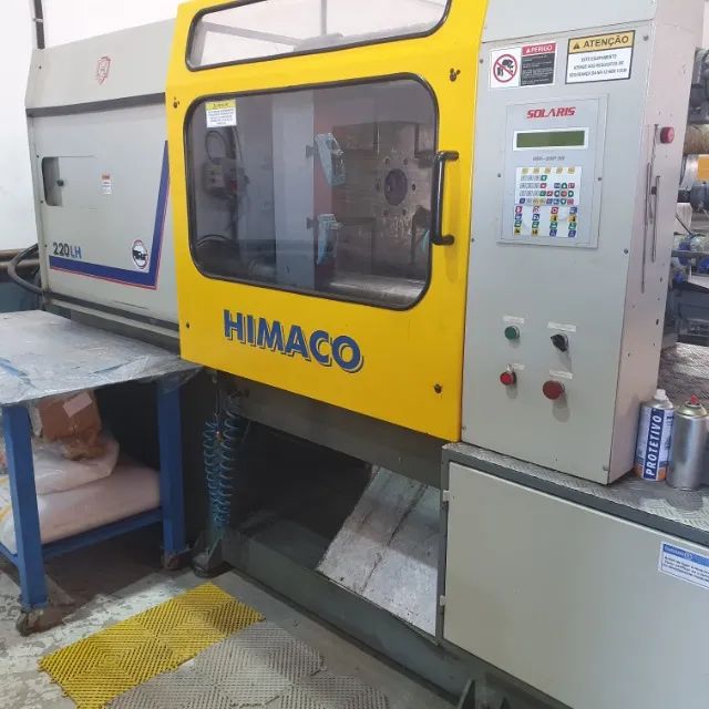 Injetora para Plásticos Himaco 220 Ton - Foto 2