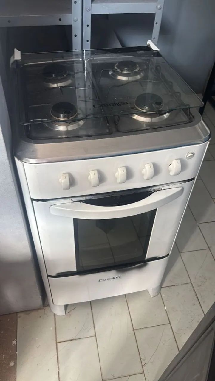 Fogão semi-novo 