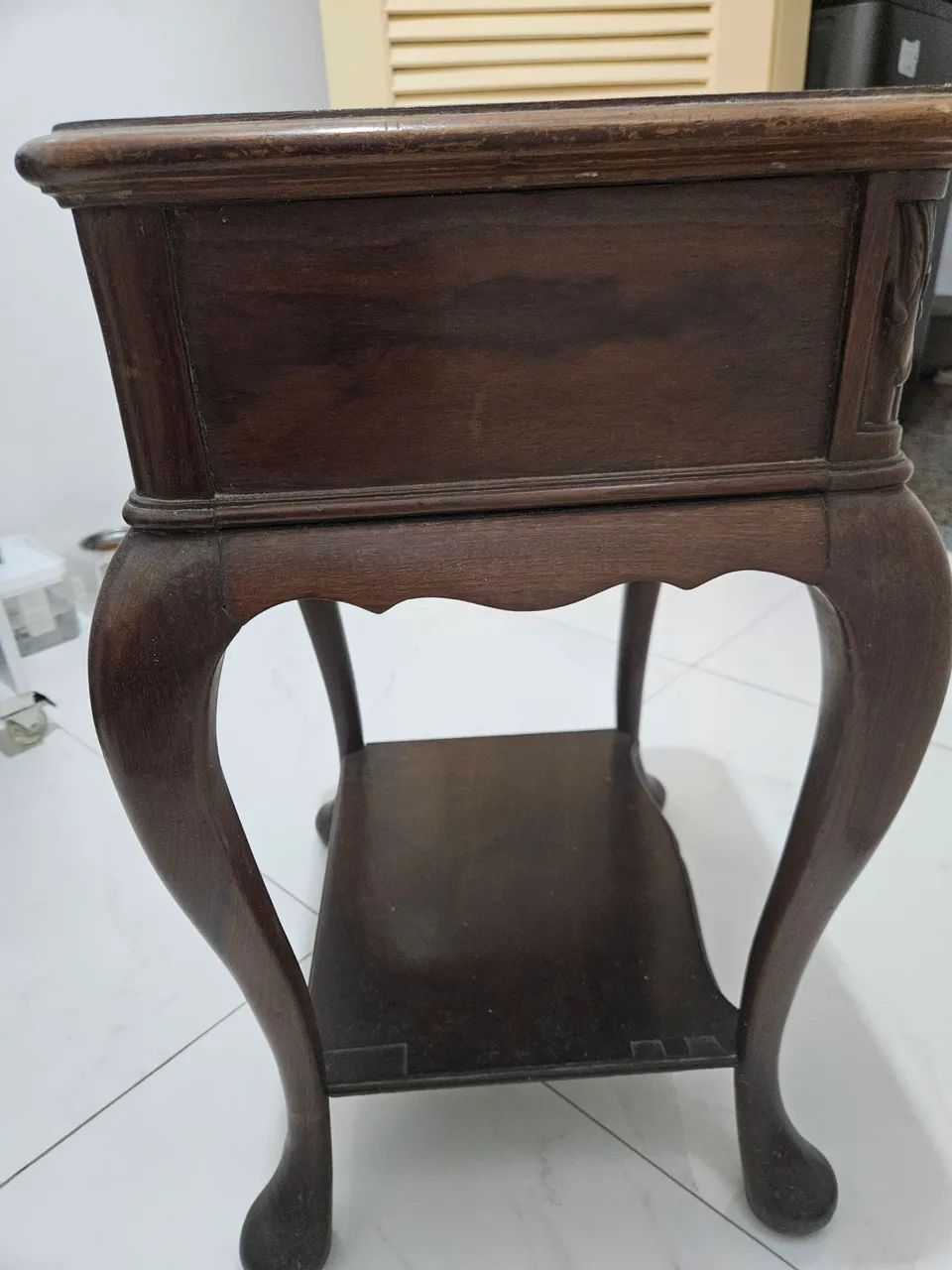 Mesinha pra lateral da cama (antiga) - Foto 5