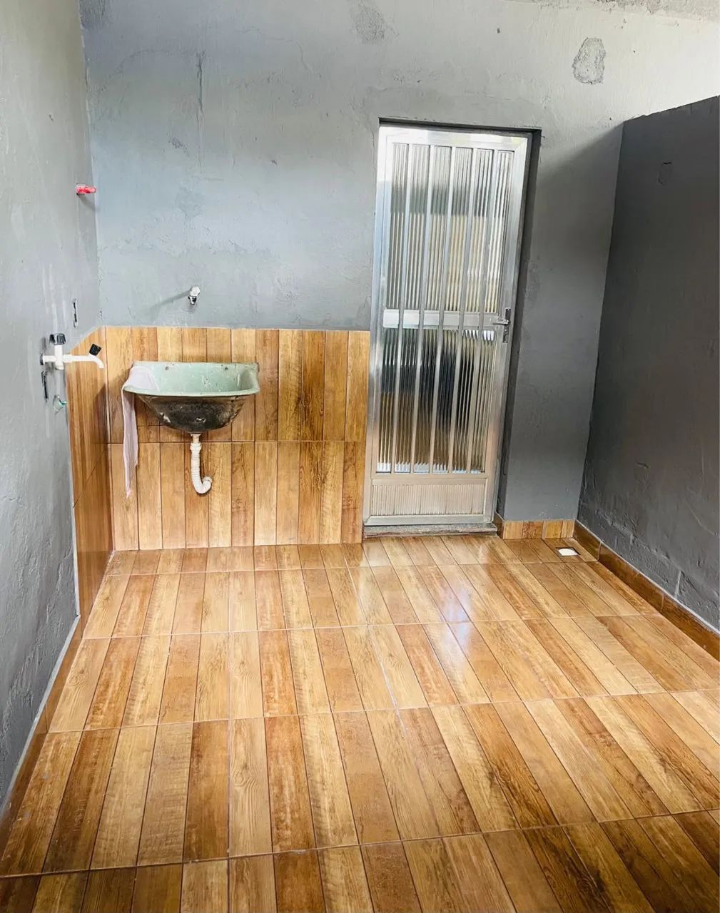 Casa para Alugar em Surui- Magé 