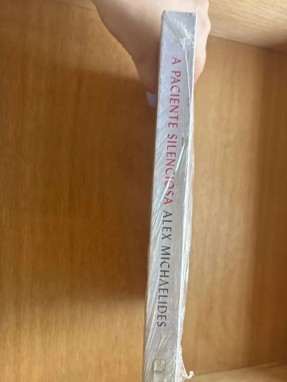 Livro A PACIENTE SILENCIOSA - Foto 3