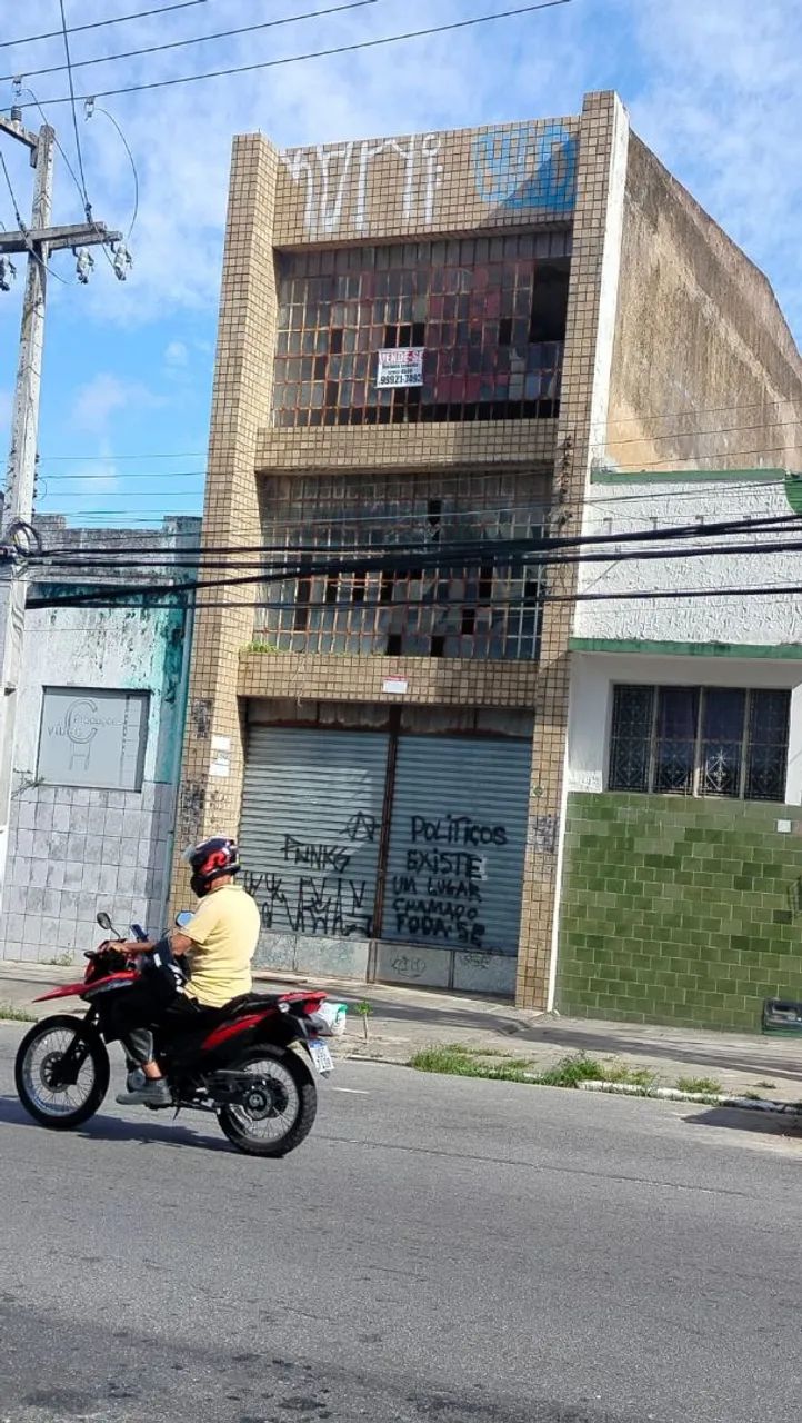 Vendo prédio de 02 andar no farol  - Foto 3