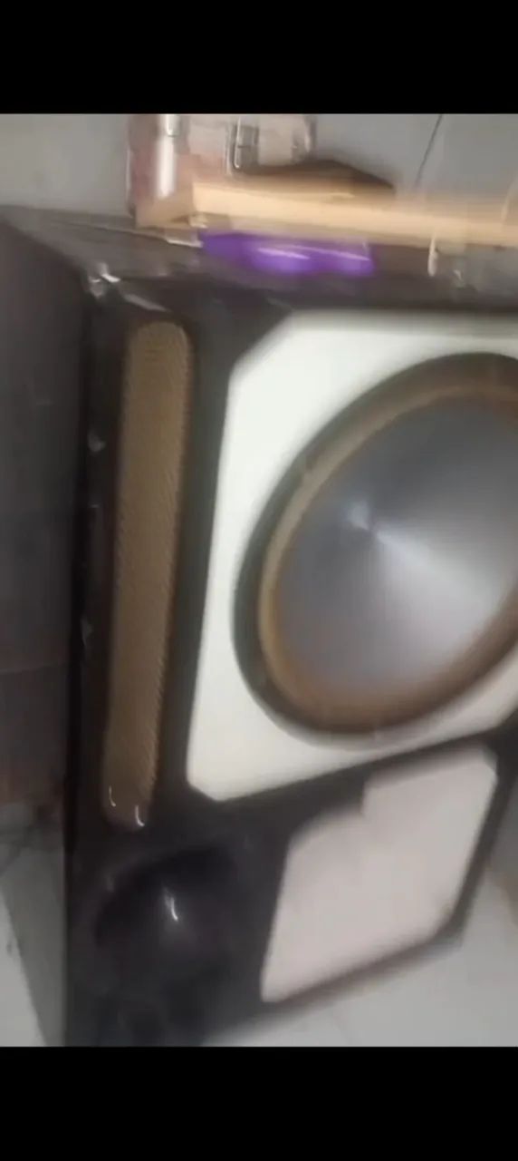Caixa de som Completa