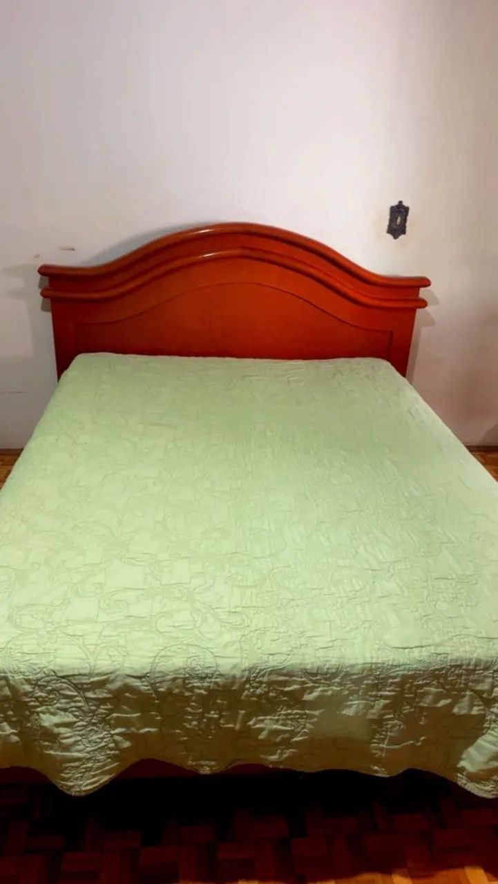 Cama com colchão 