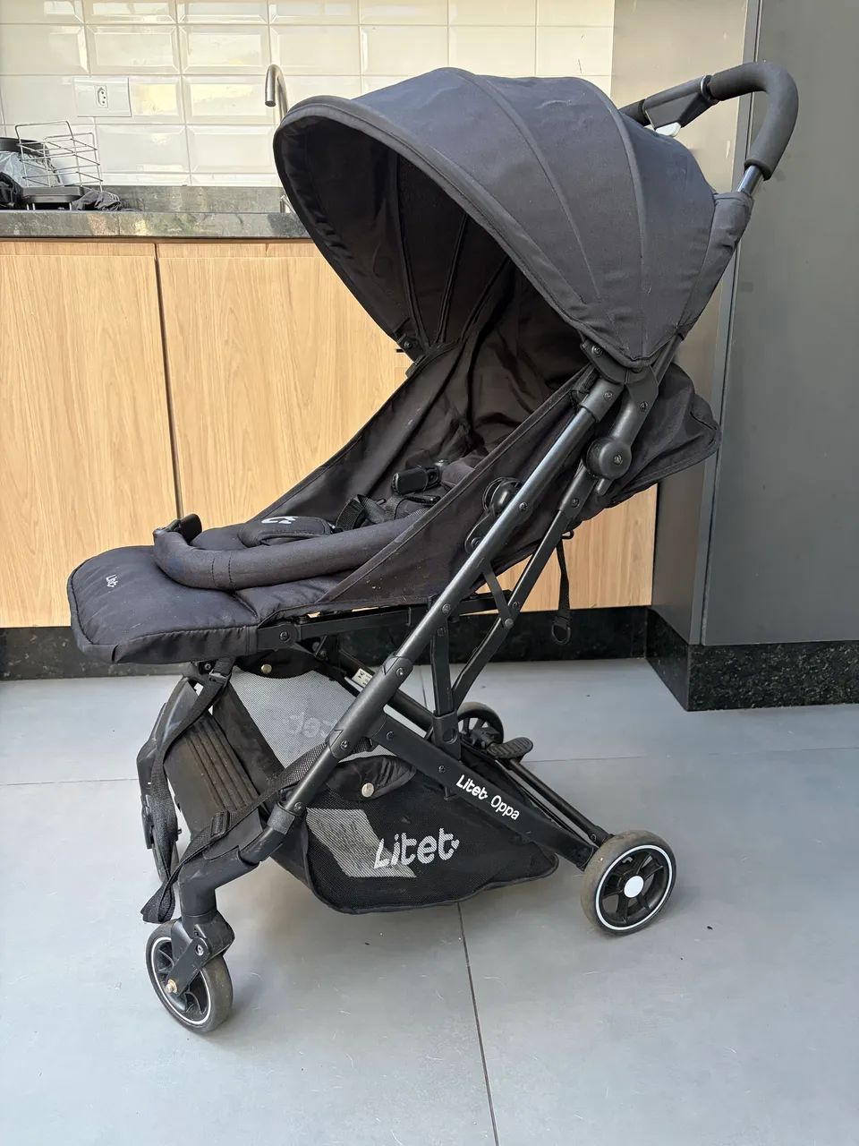 Carrinho de bebê dobrável 