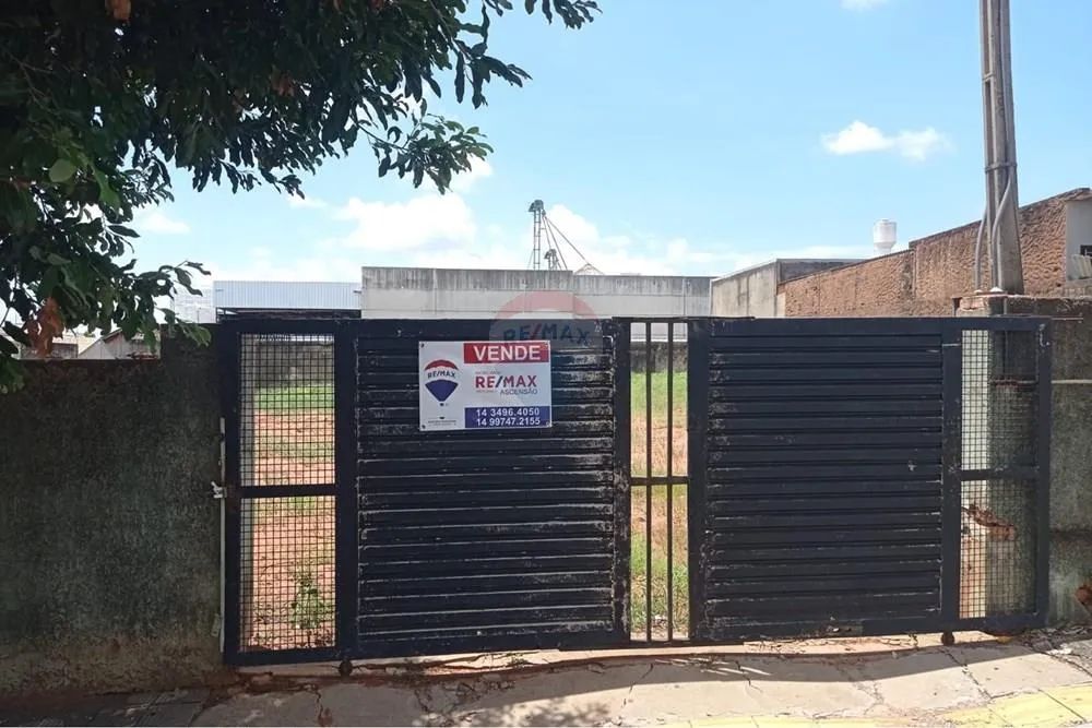 Terreno no Centro de Bastos: Oportunidade Única!