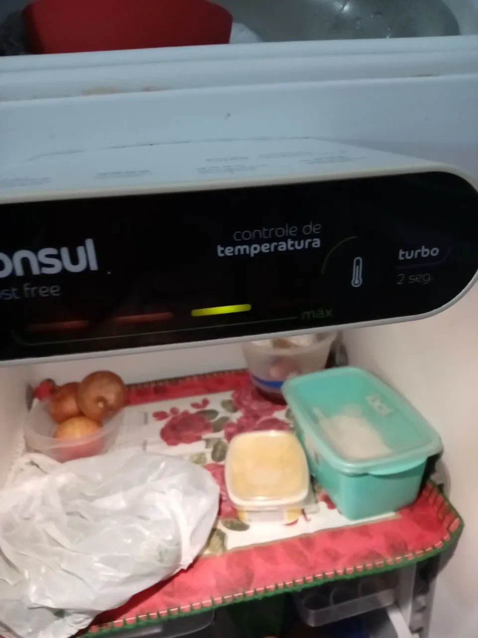 Vende -se geladeira 