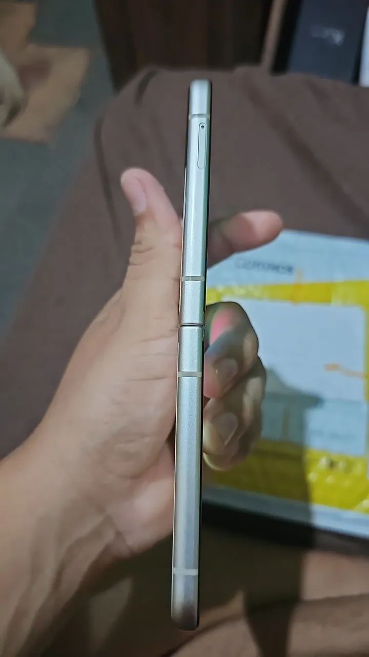 SAMSUNG ZFLIP3  - Foto 5