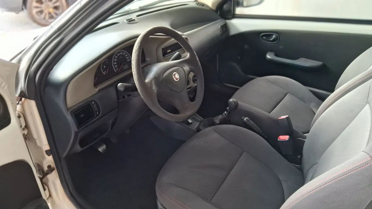 Fiat Strada Celeb. 1.4 MPI Fire Flex 8V CS 2012 - Foto 5