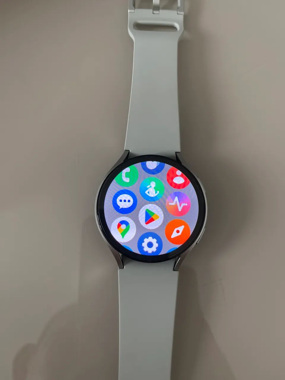 Samsung galaxy Watch 6 conservado sem cabeça do carregador apenas fio  - Foto 4
