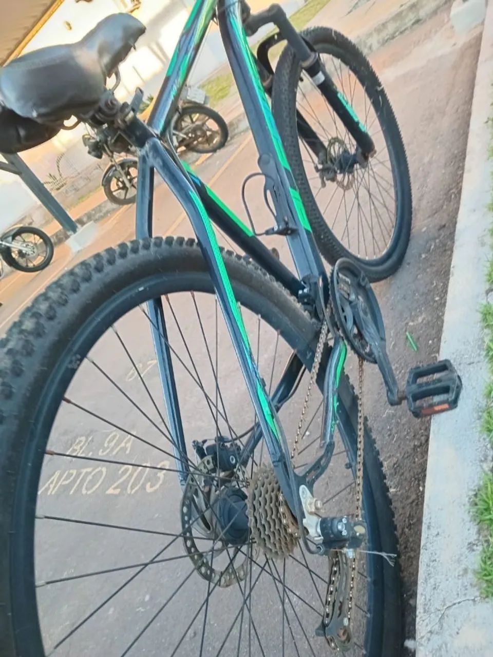 Bicicleta alfameq aro 29  - Foto 2
