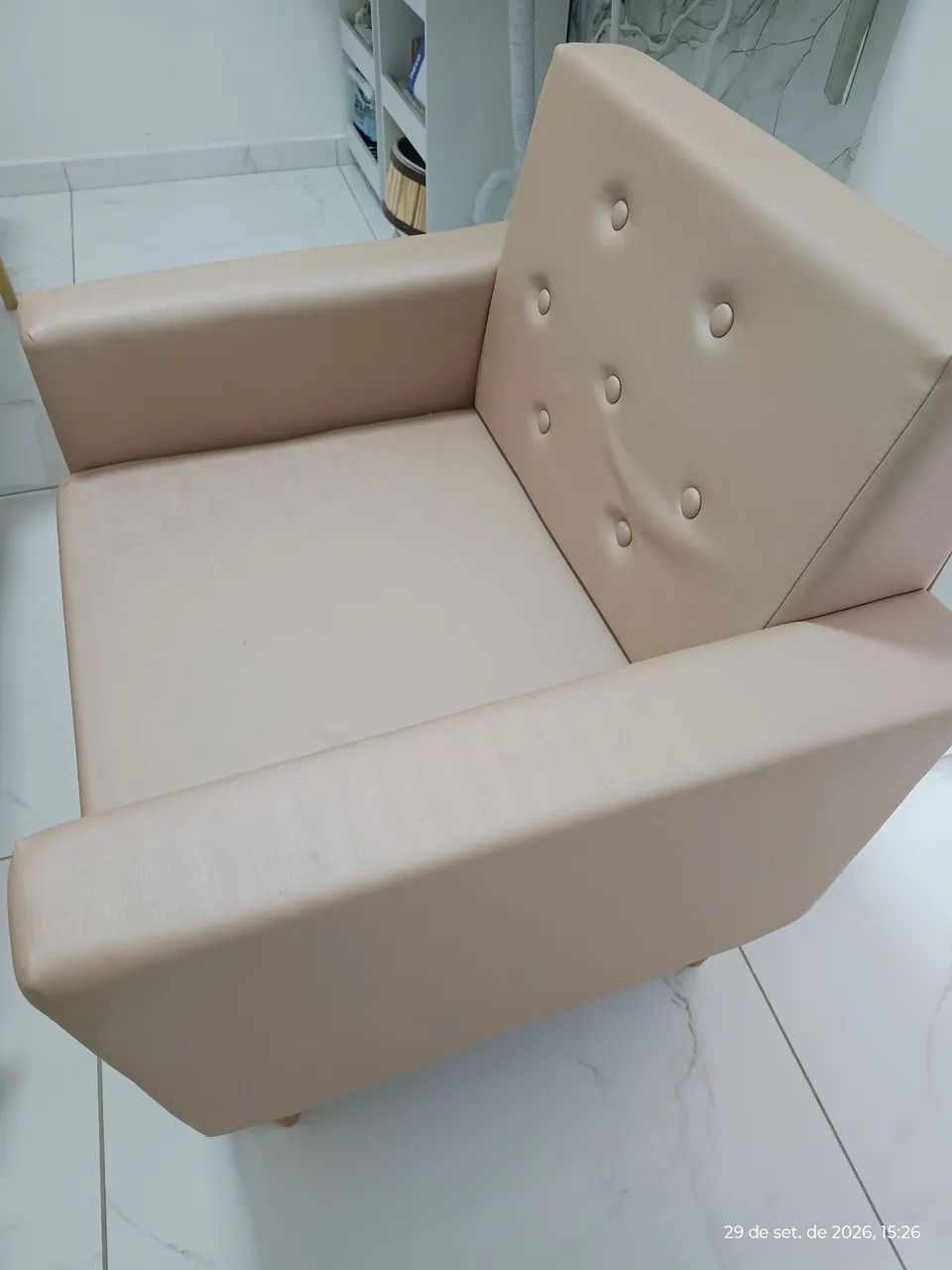 Vendo poltronas rosé  - Foto 3
