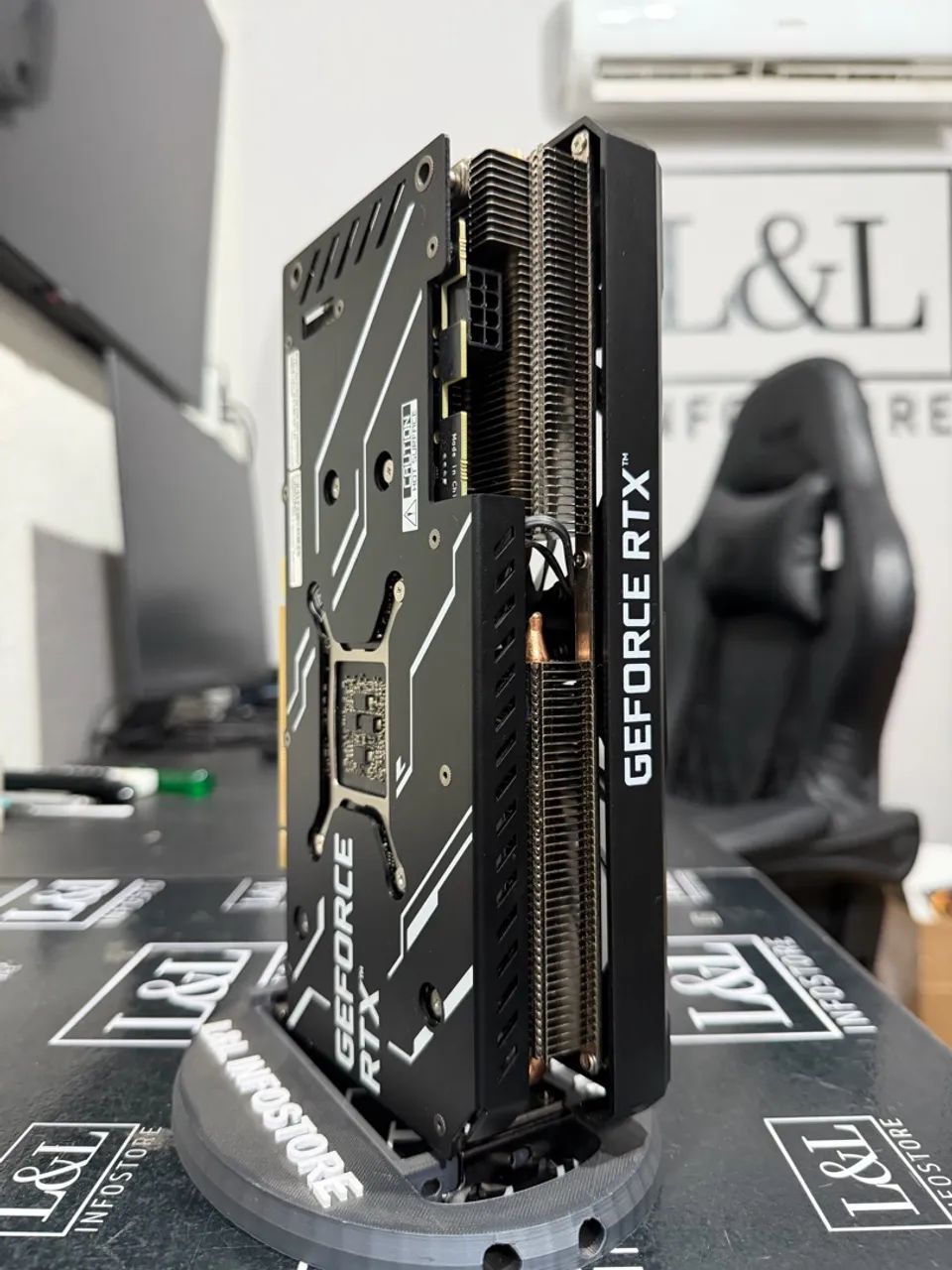 RTX 3070 8GB GALAX 1-CLICK OC - Foto 4