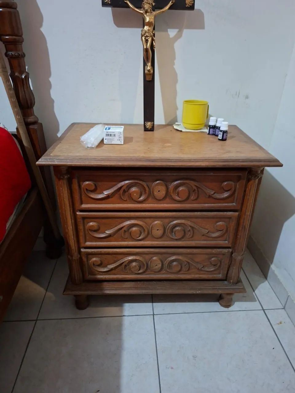 Cômoda Madeira Maciça Cereijeira 