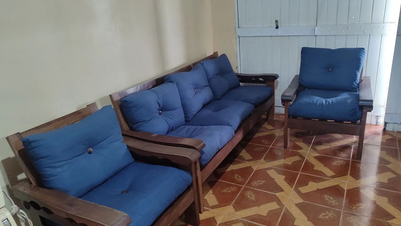 Conjunto de sofá madeira  - Foto 3
