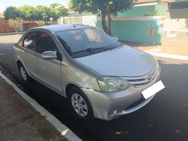 Toyota Etios 2013