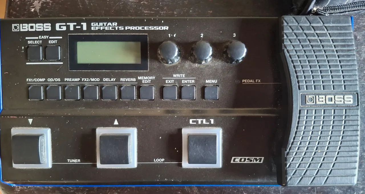 Pedaleira BOSS GT-1 ? Bom Estado