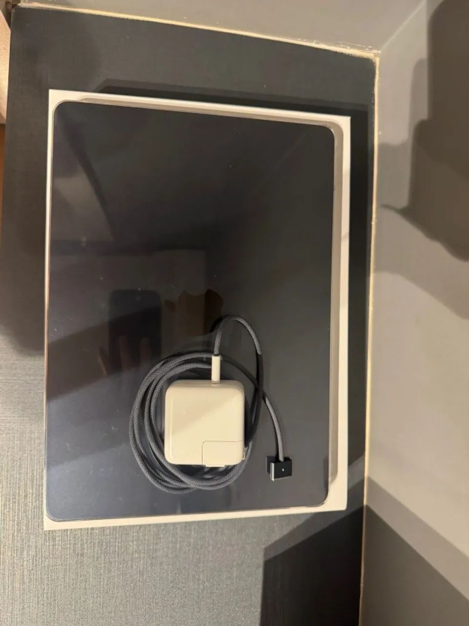 MacBook Air M2 16GB 256GB Azul Midnight ? Bateria 100%, Impecável