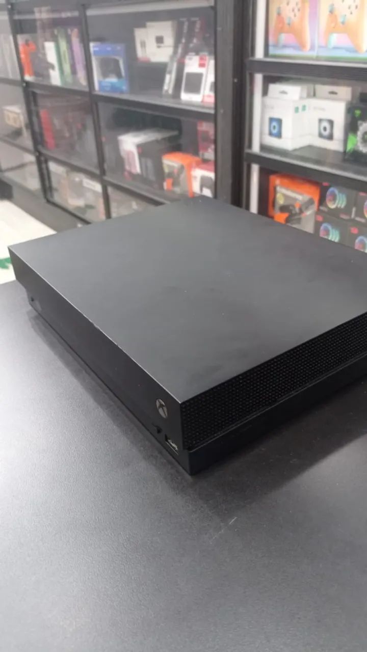 Console Xbox One X 1TB - Foto 3