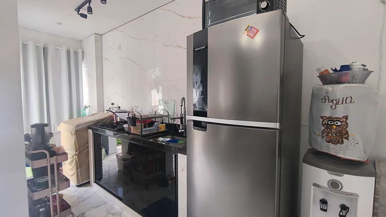 Vendo AP térreo reformado 2/4, um suíte  - Foto 4