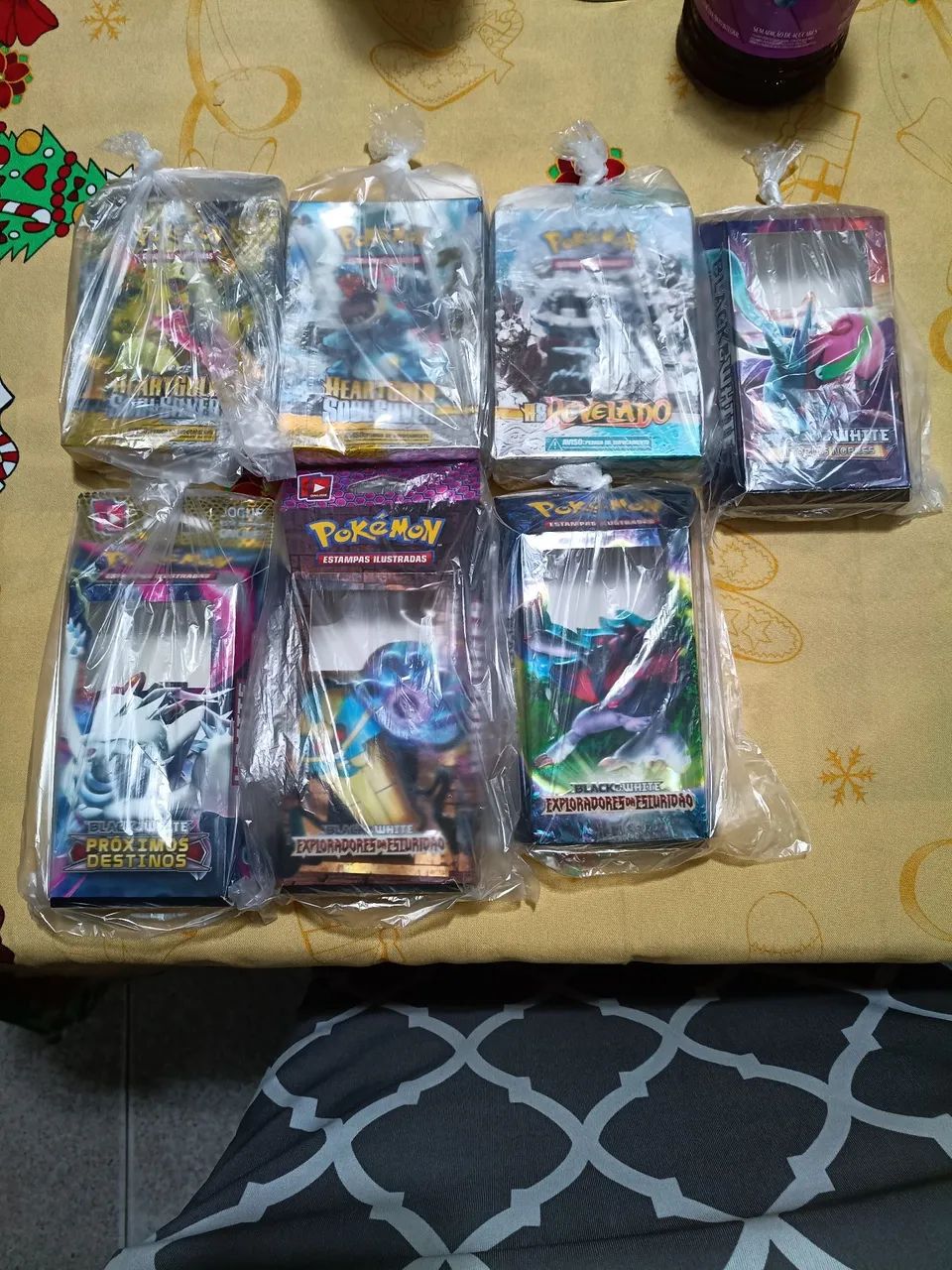 Caixas Starter Deck (Deck de Batalha em português) vazias do Pokémon