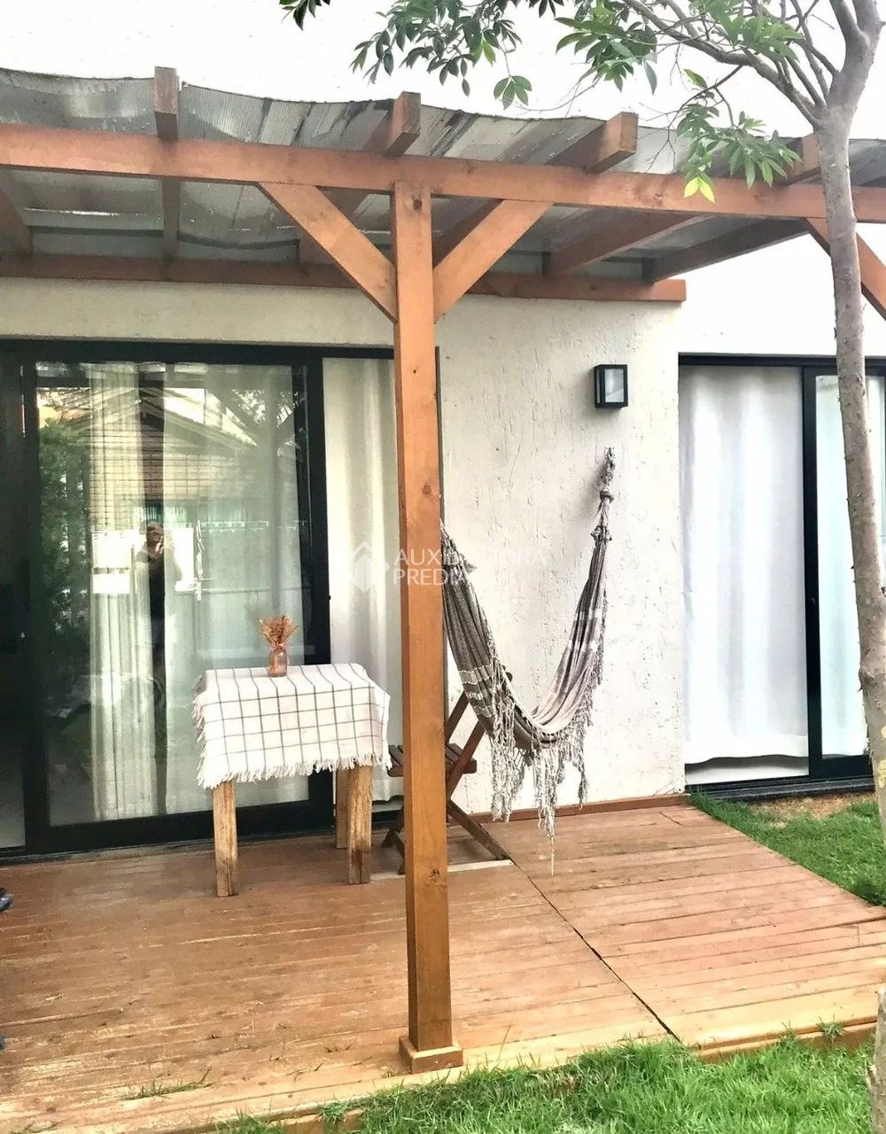 Casa com quatro dormitórios sendo duas suítes na lagoa. - Foto 3