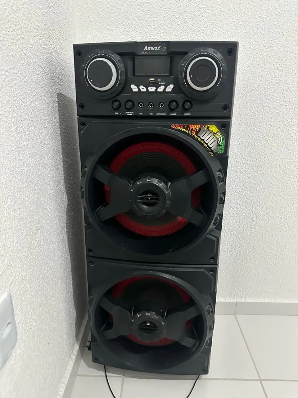 Caixa de som amplificada