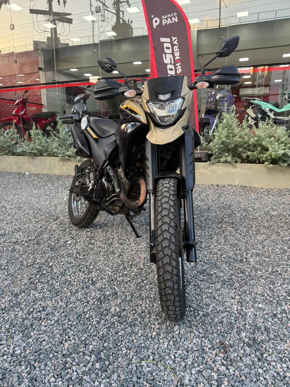 LANDER 250 conservada! 