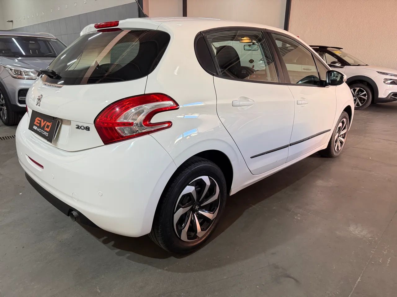Peugeot 208 Active/active Pack 1.5 Flex 8V 5P 2014 - Foto 4