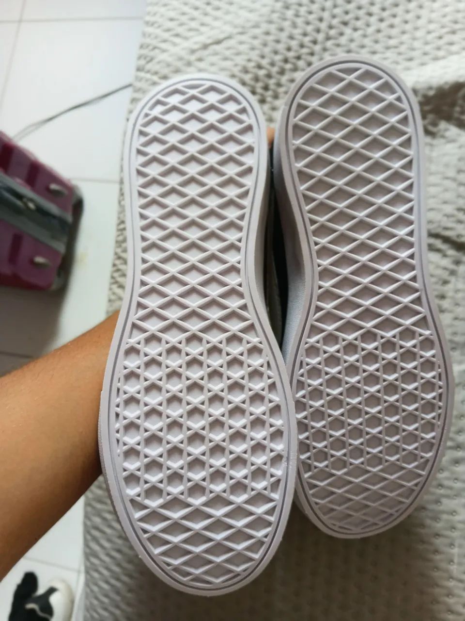 Tênis Preto e Branco em Perfeito Estado - Foto 4