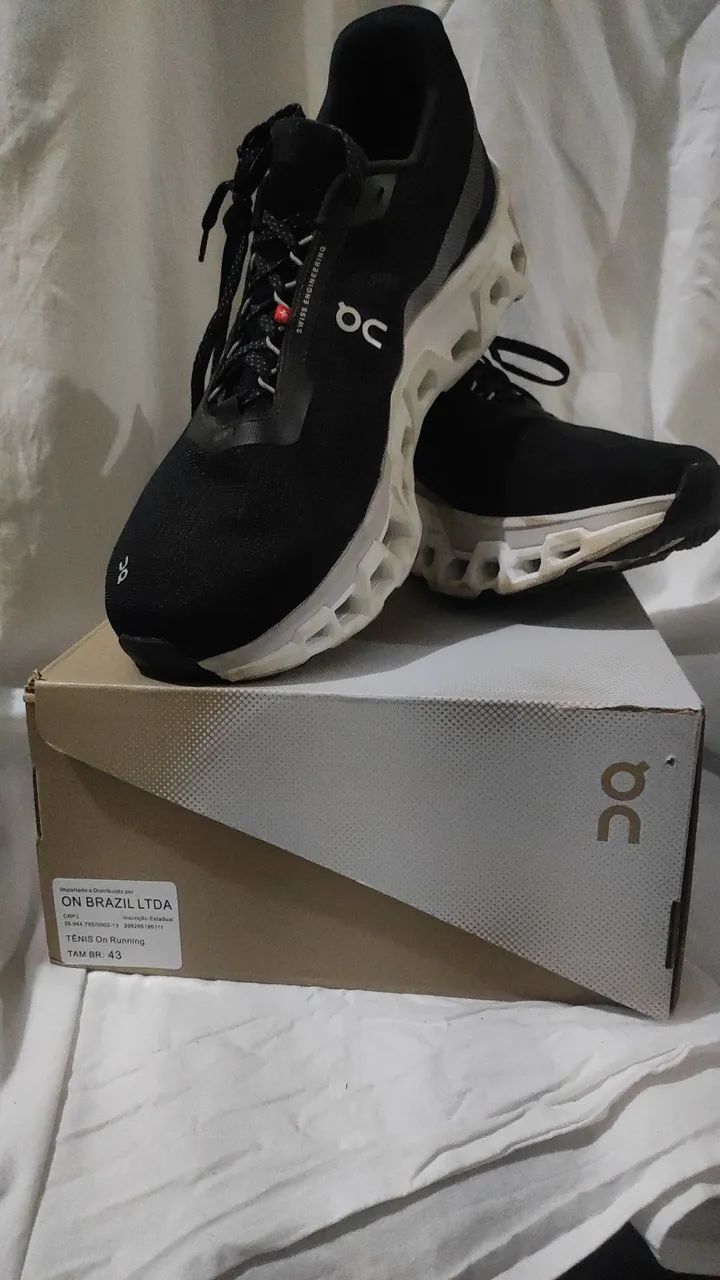 On Cloudmonster Original Preto 43