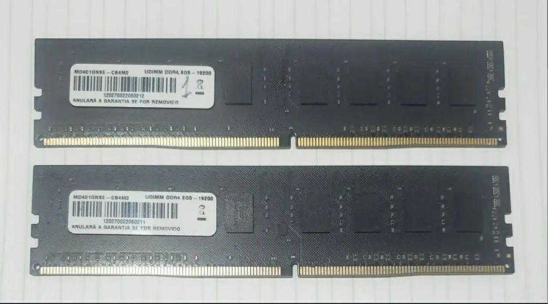 Memória RAM DDR4 São dois pentes de 8gb 