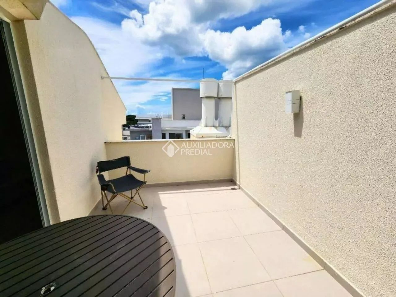 Cobertura 3 Dormitórios, sendo 2 suítes vista mar Rio Tavares - Foto 5