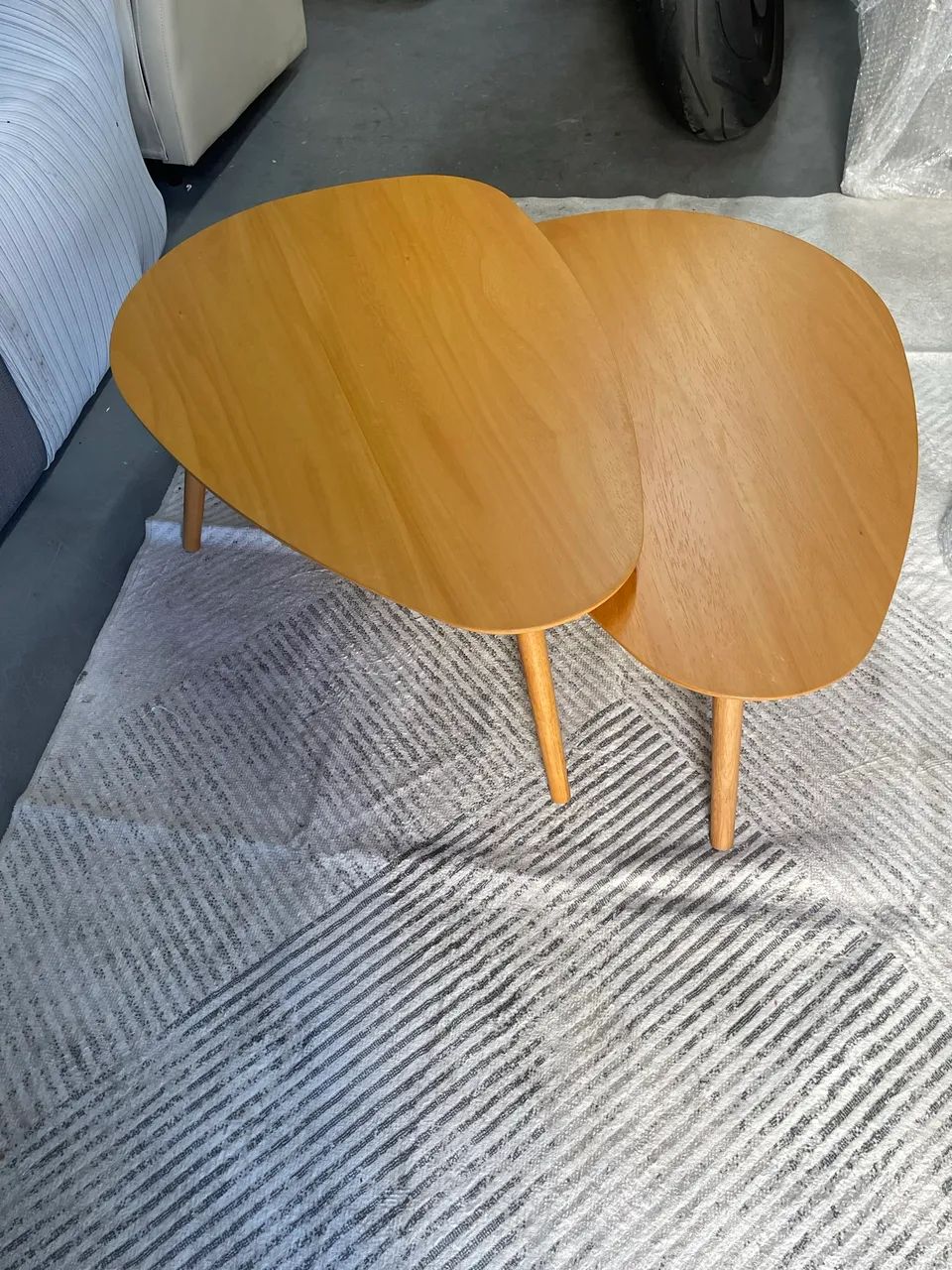Dupla de Mesa de centro orgânica novas  - Foto 2