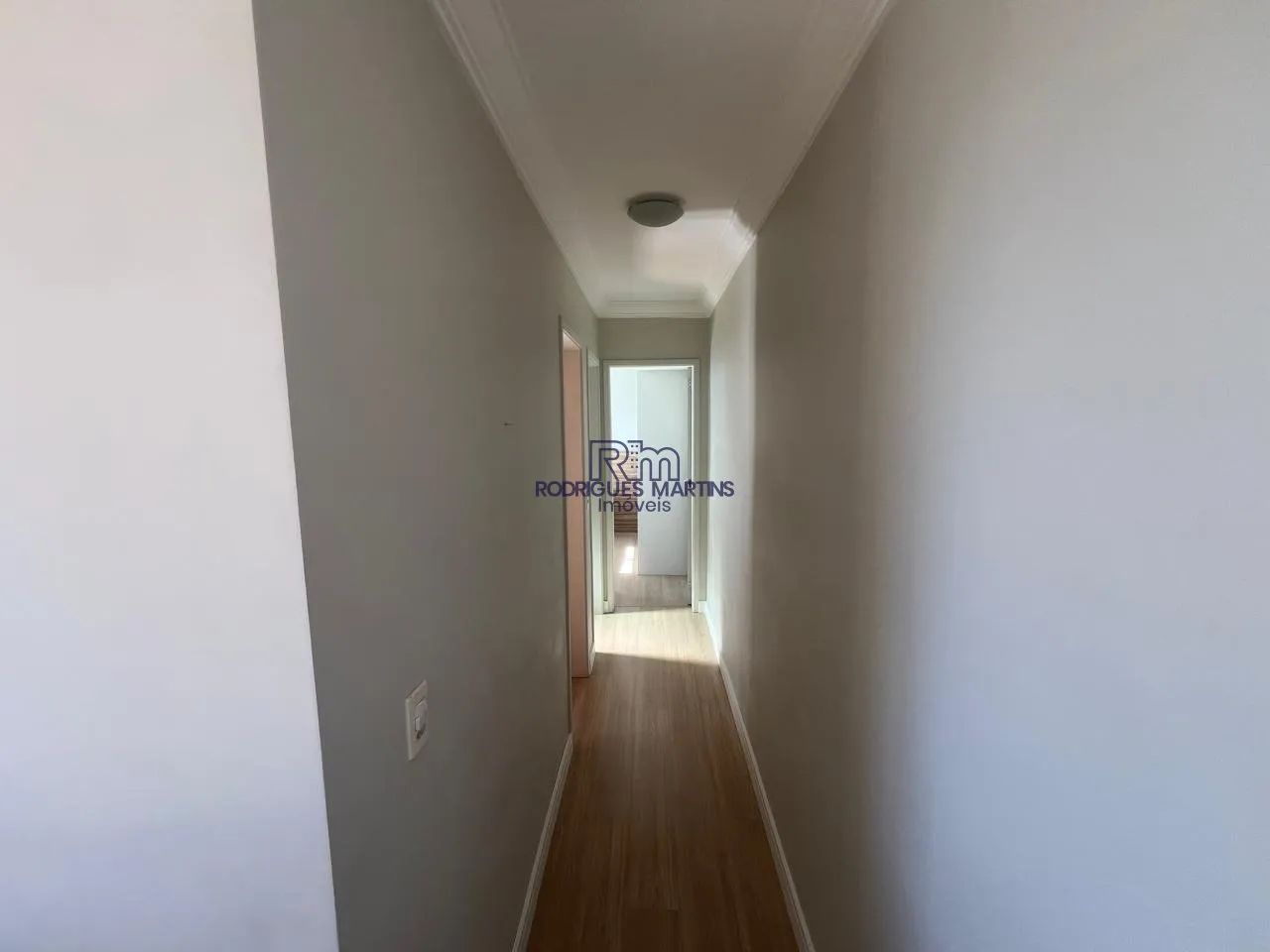 ALUGA-SE APARTAMENTO SEMI-MOBILIADO NO CAIÇARA. - Foto 3
