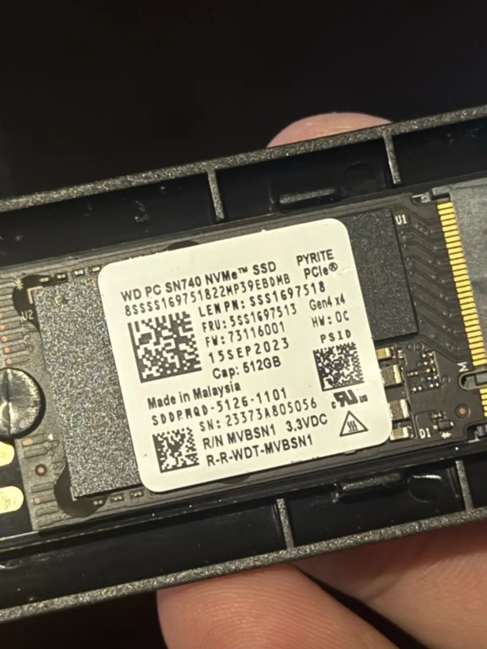 SSD WD SN740 512GB M.2 2242 NVMe PCIe Gen4 x4 + Case USB