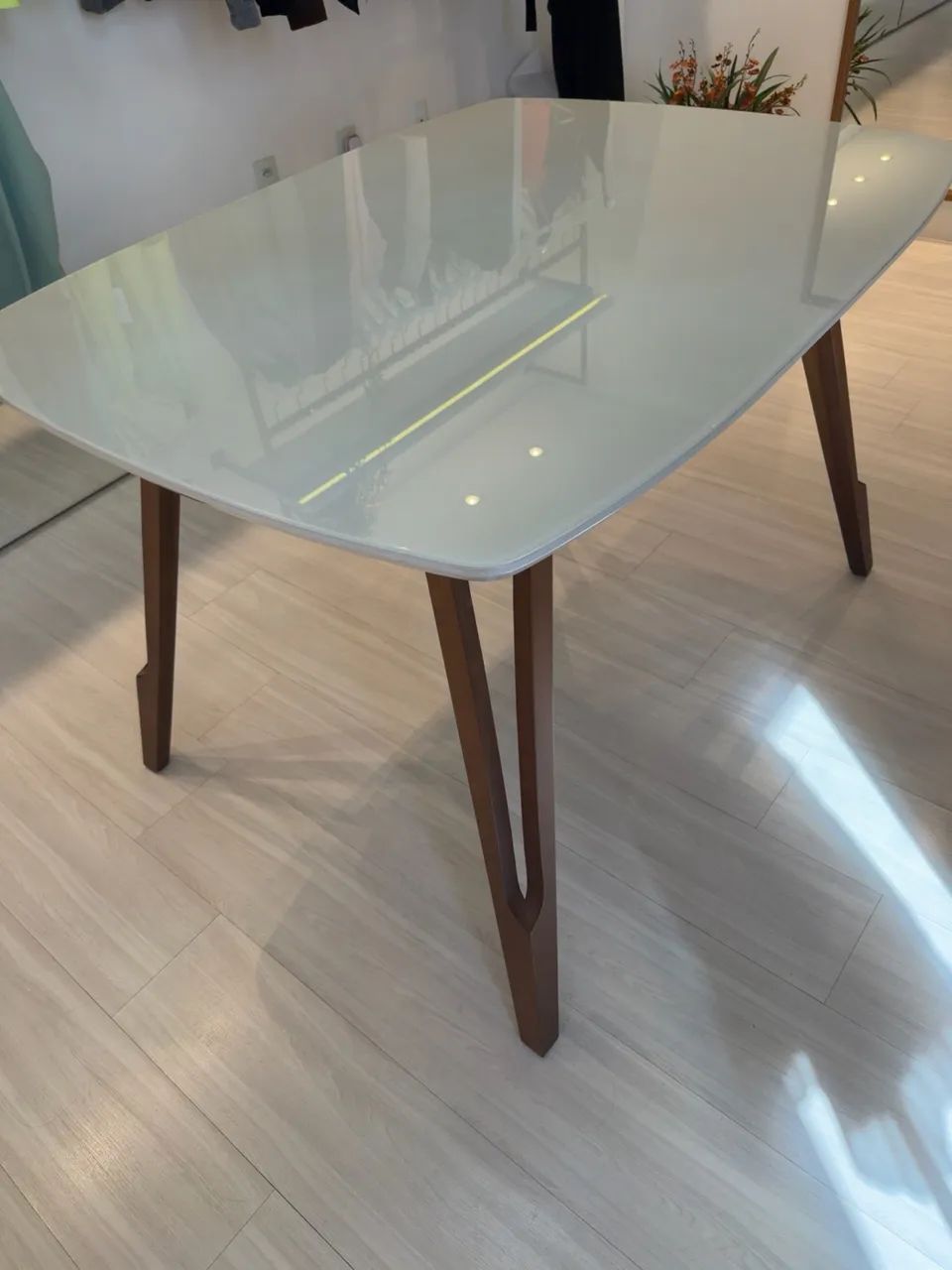Mesa de jantar 4 lugares