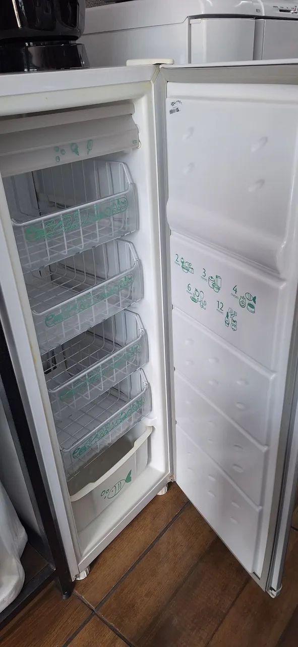 Freezer consul 121lts  - Foto 2
