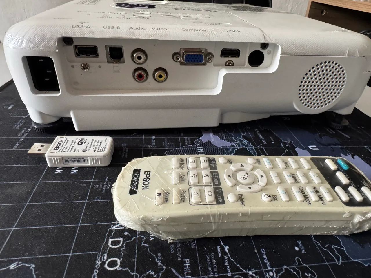 Projetor Epson Powerlite X41+ 3600lm Branco 127/220v - Foto 3