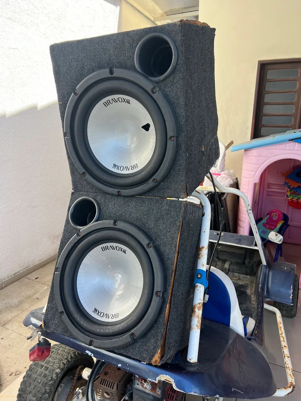02 (dois) Subwoofer bravox E2K 800rms - Foto 3