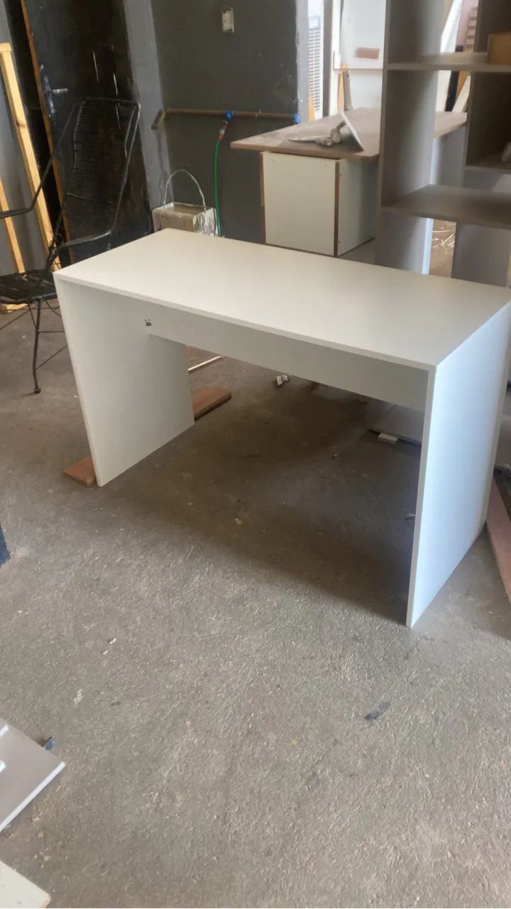 Vende-se mesa nova de MDF