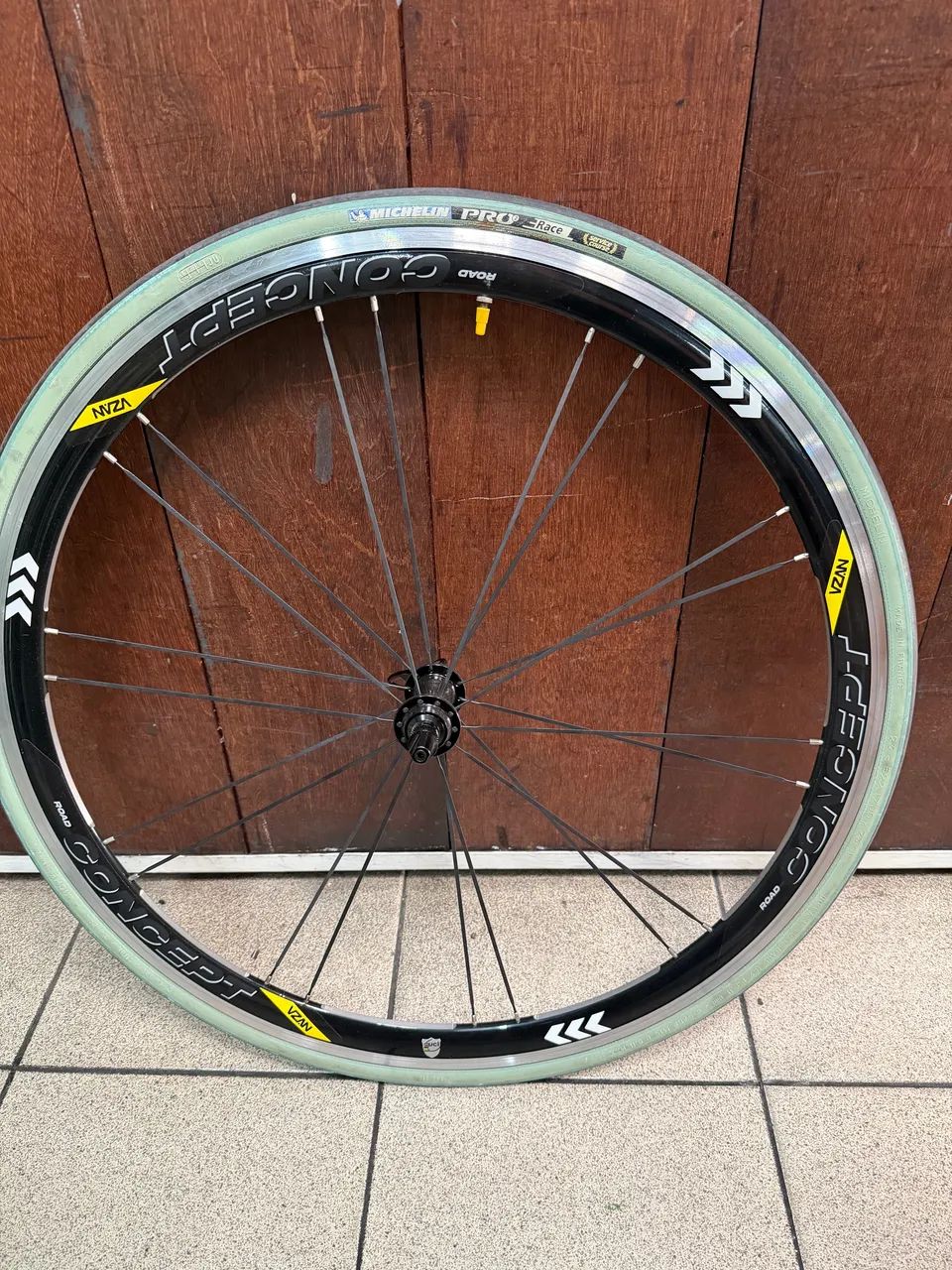 Rodas Vzan Concept 700 - Foto 3