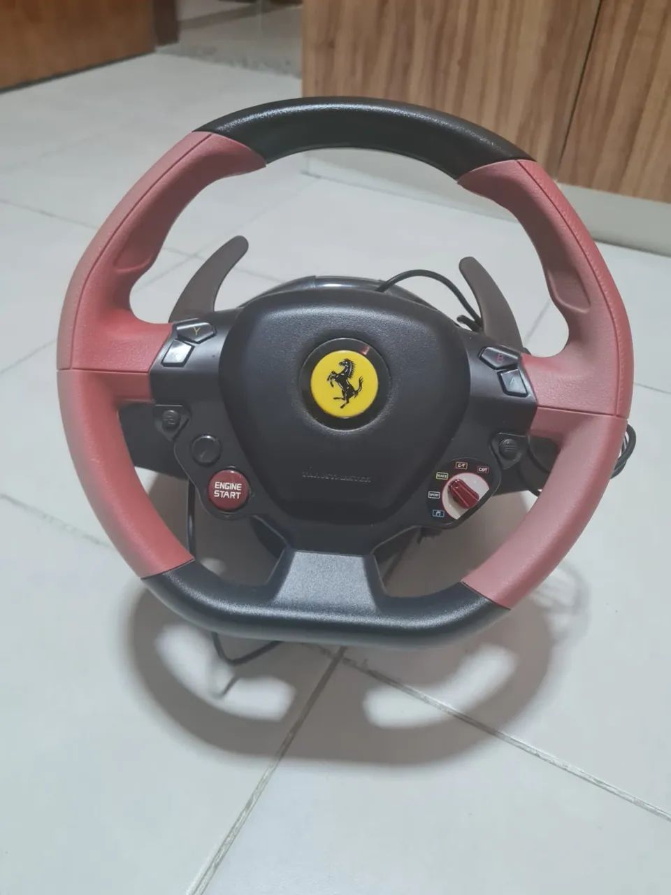 Volante Thrustmaster Ferrari 458 Spider.