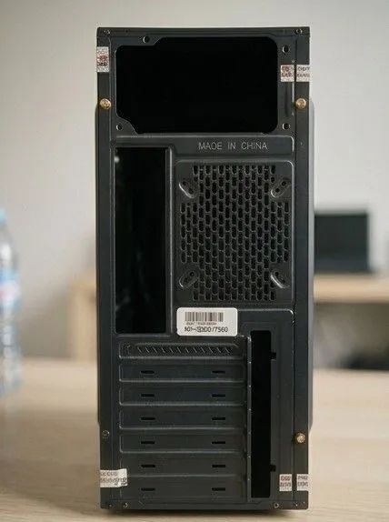 Gabinete Goldentec  - Foto 2