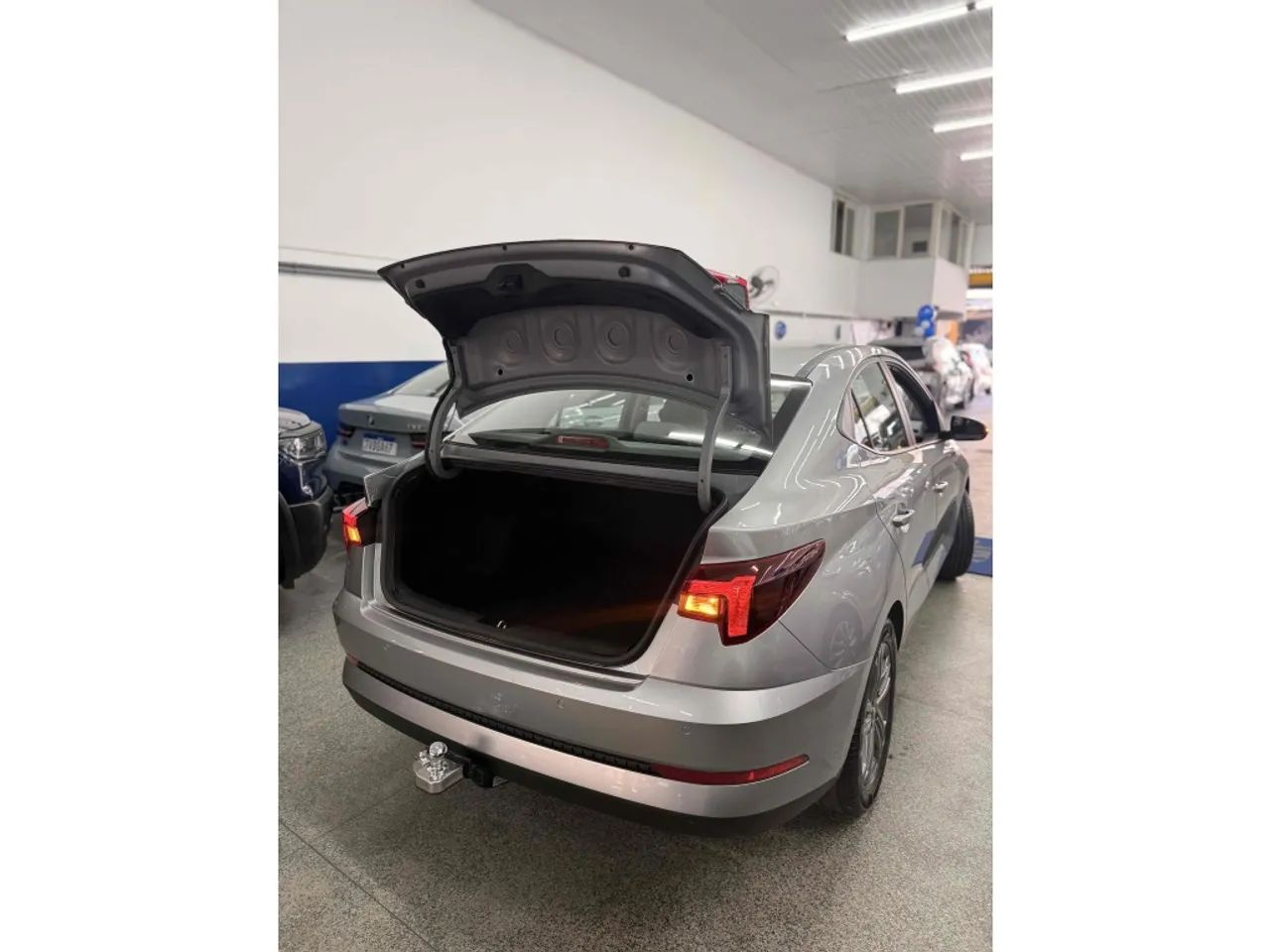Hyundai HB20S Com. Plus Tech 1.0 TB Flex 12V AUT 2025 - Foto 5