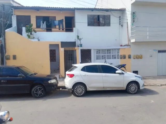Vendo prédio com 4 casas alugadas próximo ao Colégio Adventista - Foto 2