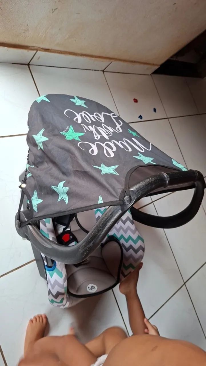 Vende Se Cadeira de Descanso e Bebe Conforto  - Foto 3