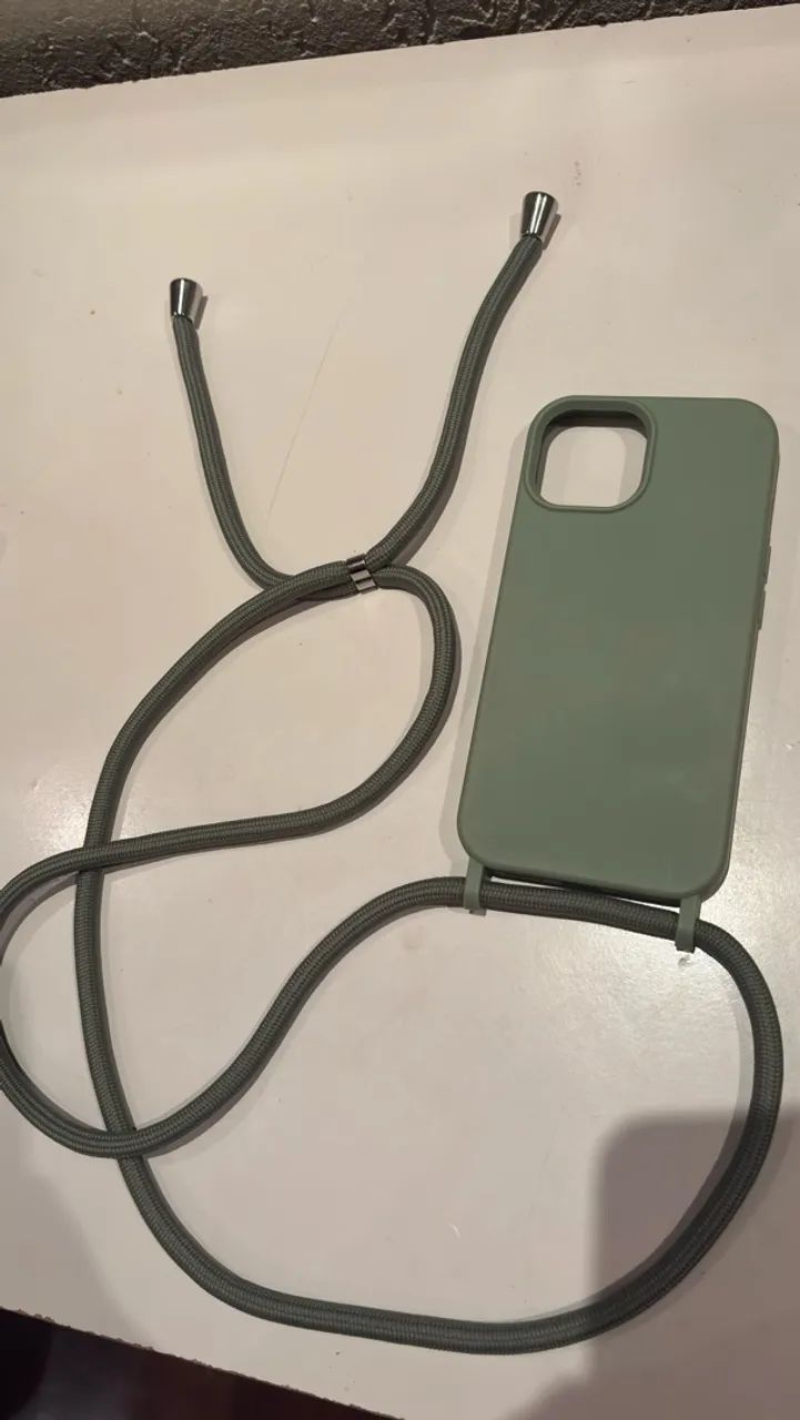 Capinha com Cordão IPhone 15 